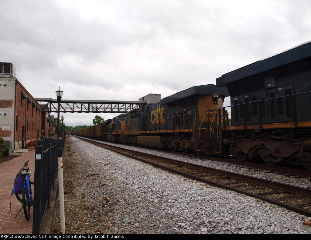 CSX 872